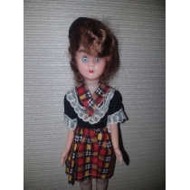 Коллекционнная кукла АНГЛИЯ (высота  21 см) 