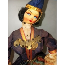 Коллекционная кукла Греции ( высота 35 см) 