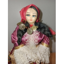 Коллекционная кукла Греции ( высота 24.5 см) 