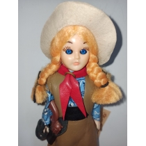 Американская коллекционная куколка  (высота 19.5 см) 