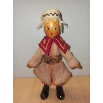Коллекционная деревянная куколка из Польши  ( высота 18 см) 