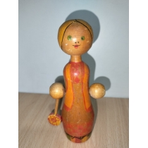Деревянная игрушка из СССР ( высота 15.2 см) 