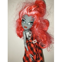  Барбиподобная шарнирная куколка  Ardana Girl - Эмми ( высота 25.5см) 