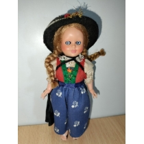 Коллекционная куколка  ( высота  14.5  см) 