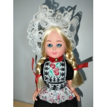 Коллекционная кукла Голландия ( высота 18.5 см) 