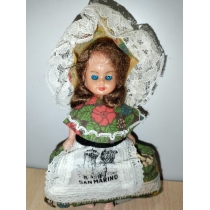 Коллекционная кукла SAN MARINO ( высота 12.5 см) 