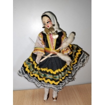 Коллекционная кукла  Греция ( высота 15.5 см) 