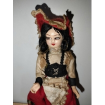 Коллекционная кукла  ( высота  12.8 см) 