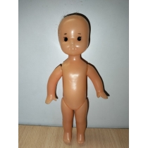Пластиковая паричковая куколка из СССР  ( высота 18 см) 