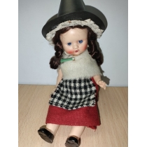 Коллекционная куколка SAROLD , Англия ( высота 19.5 см) 