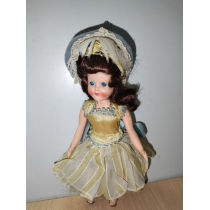 Коллекционная кукла Англия ( высота 19 см) 