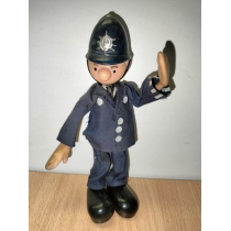Коллекционная кукла  полицейский ( высота  15.5 см) 