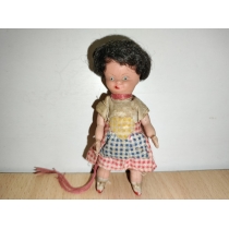 Коллекционная кукла  ( высота 9.5 см) 