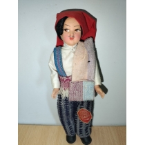 Коллекционная кукла PICARDE  ( общая высота 18 см) 