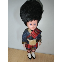 Коллекционная кукла ( высота по макушку 15 см) 
