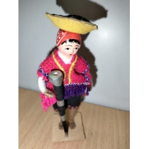 Коллекционная кукла Перу ( высота общая 12 см) 
