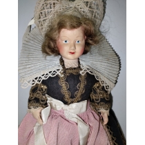 Коллекционная кукла Франция  ( высота общая 30 см) 