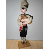 Коллекционная кукла  ( высота общая 26 см) 