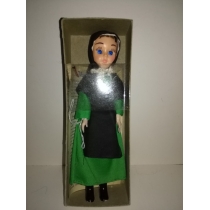 Коллекционная кукла (высота 19 см) 