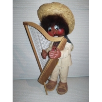 Коллекционная кукла Мексика (общая высота 27 см )
