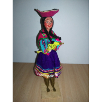 Перуанская кукла ( высота 22.3см) 