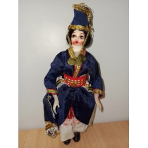 Коллекционная кукла Греции (высота  17.5 см)