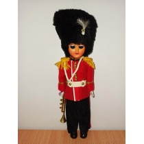 Пластиковая кукла из СССР ( общая высота 19.5см, по макушку 17.5см) 