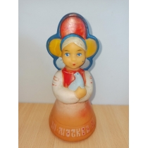 Кукла-игрушка резиновая - КАТЮША. Фестивальная. 1985г. Москва ( высота 16.5см) 