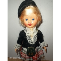Коллекционная кукла (высота 16 см) 