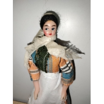 Коллекционная кукла  ( высота  18.2 см) 