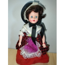 Коллекционная кукла Англия ( высота 21см) 