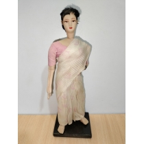 Коллекционная кукла  Сеул ( высота 27.5см)